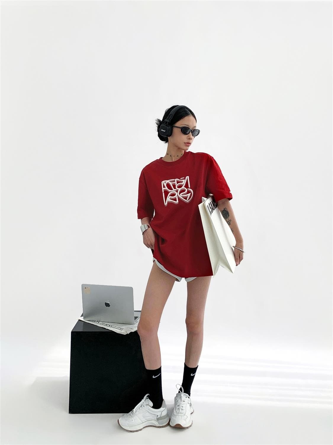 Heavyweight Cotton with Loose Fit and Ins T-shirt - Sharbhy